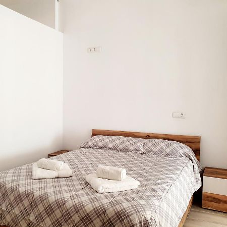 Casa Yedra Apartment เบนัลมาเดนา ภายนอก รูปภาพ