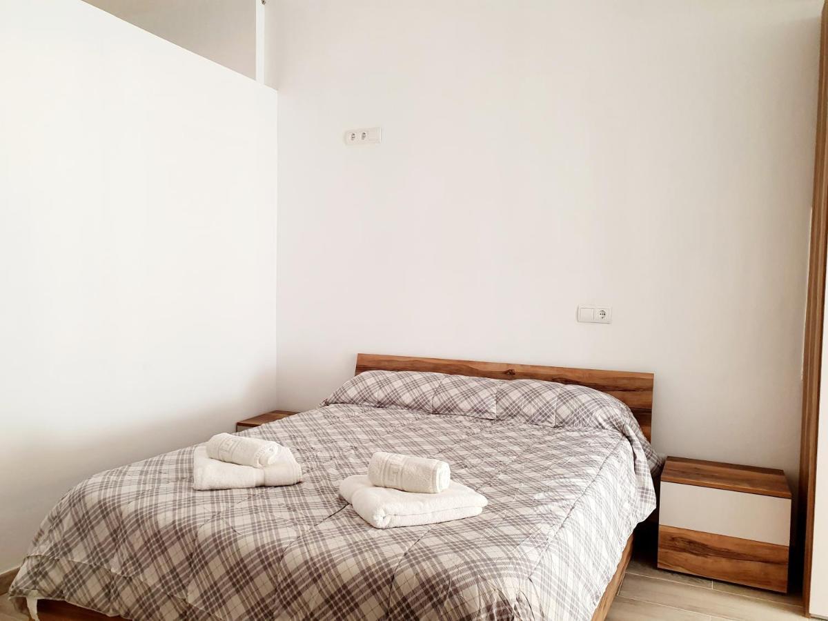 Casa Yedra Apartment เบนัลมาเดนา ภายนอก รูปภาพ