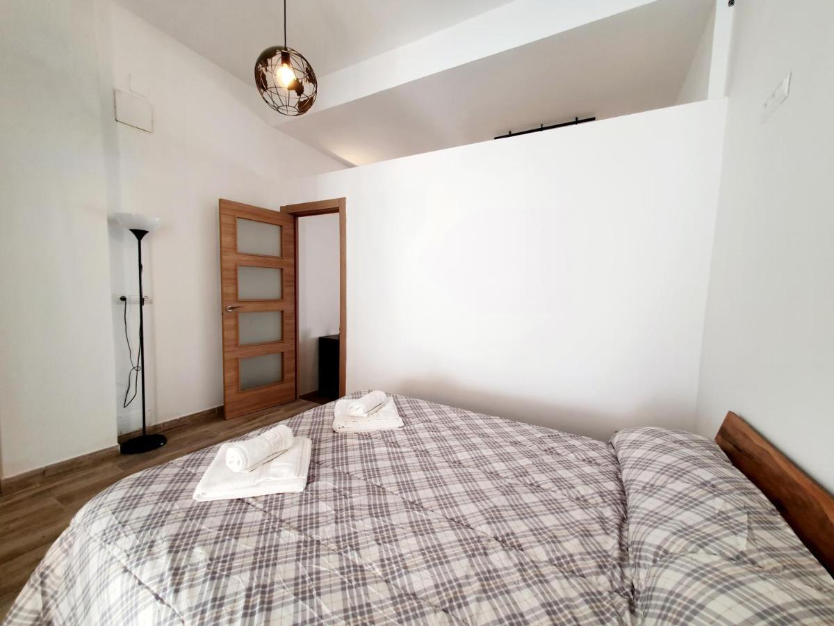 Casa Yedra Apartment เบนัลมาเดนา ภายนอก รูปภาพ